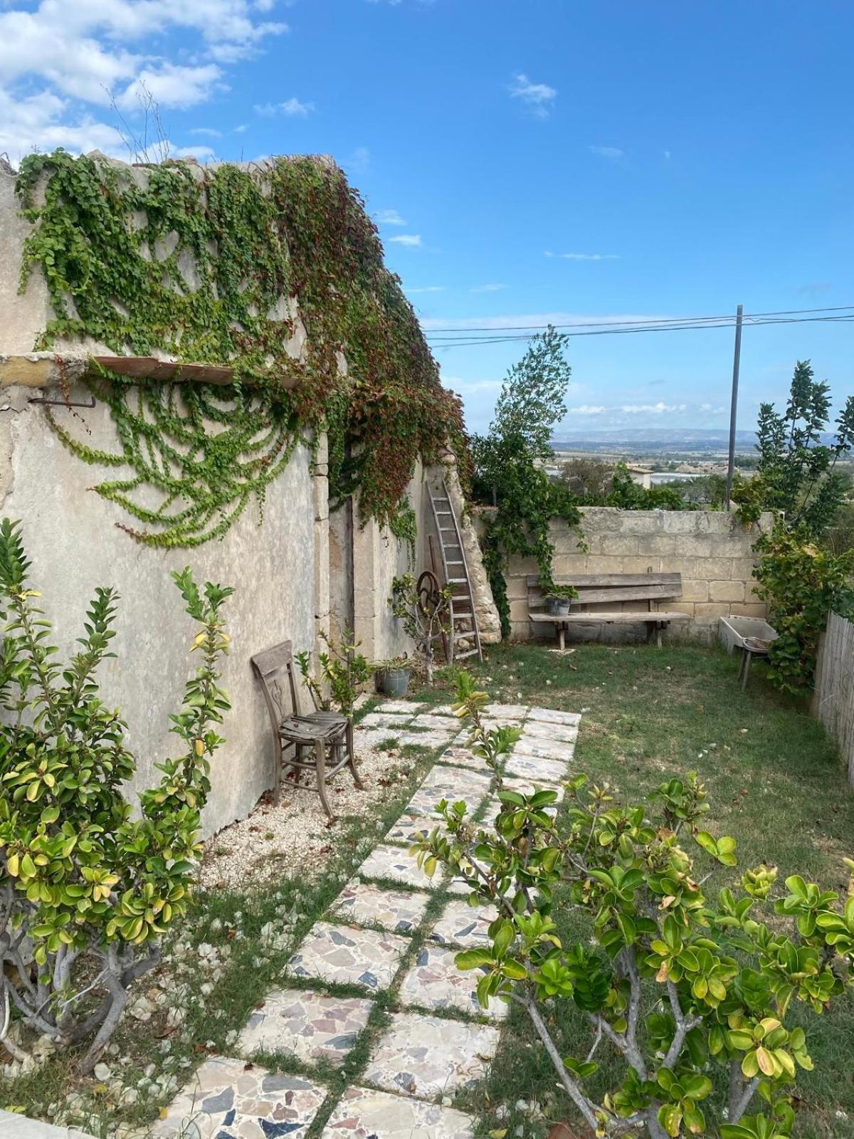 Bacula Nzicula Marzamemi Bed & Breakfast Eksteriør bilde